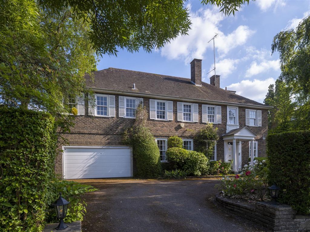7 bed detached house for sale in Neville Drive, London N2, £4,750,000