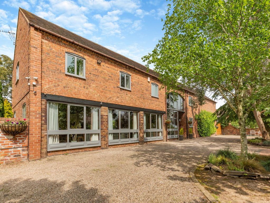 6 bed barn conversion for sale in Hall Lane - Shifnal, Shropshire TF11, £1,149,500