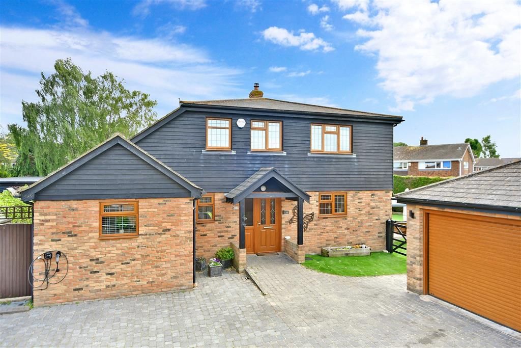 4 bed detached house for sale in The Potteries, Upchurch, Sittingbourne, Kent ME9, £750,000