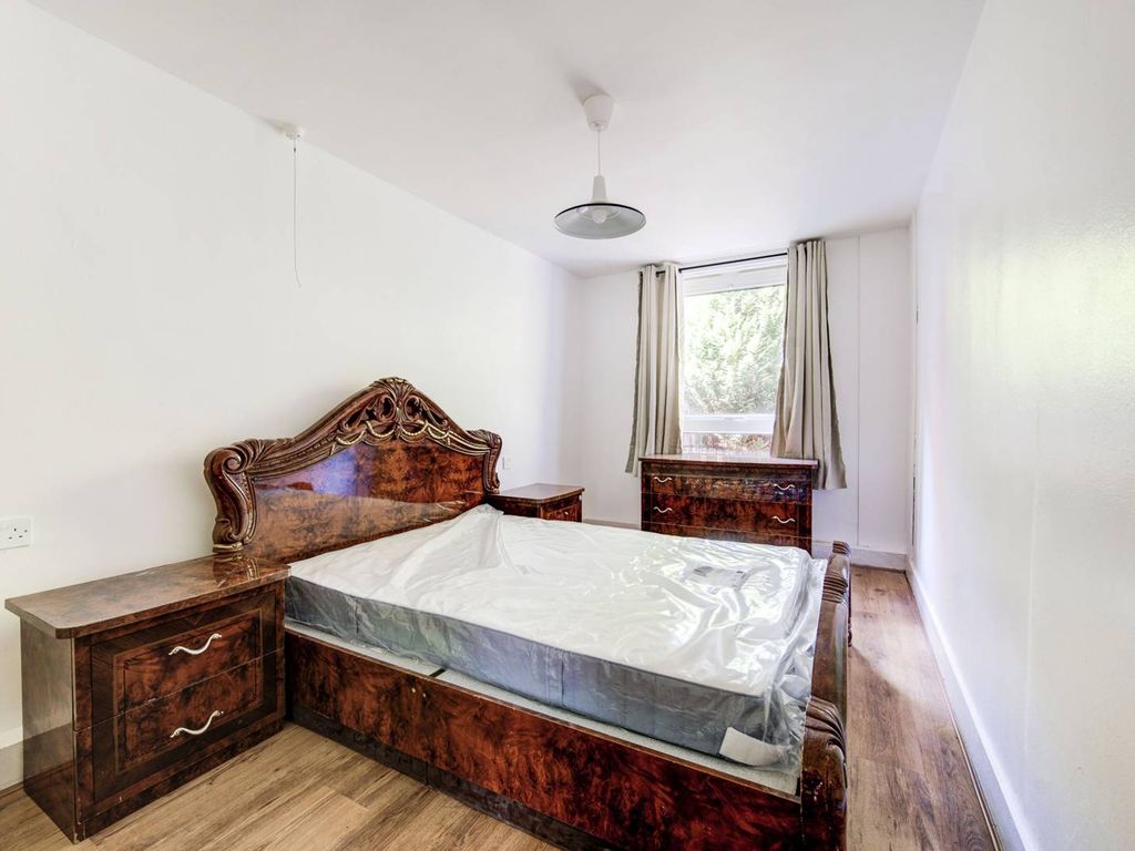 1 bed flat for sale in Fernhead Road, St John