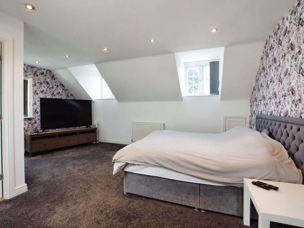 6 bed detached bungalow for sale in Leeway, Derby DE21, £440,000