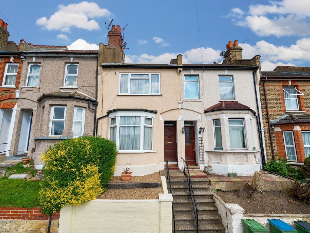 2 bed terraced house for sale in Sladedale Road, London SE18, £400,000