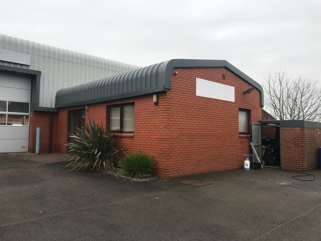 Office to let in Self Contained Office/Business Suite, Penllyne Way, Vale Business Park, Llandow, Vale Of Glamorgan CF71, £4,150 pa