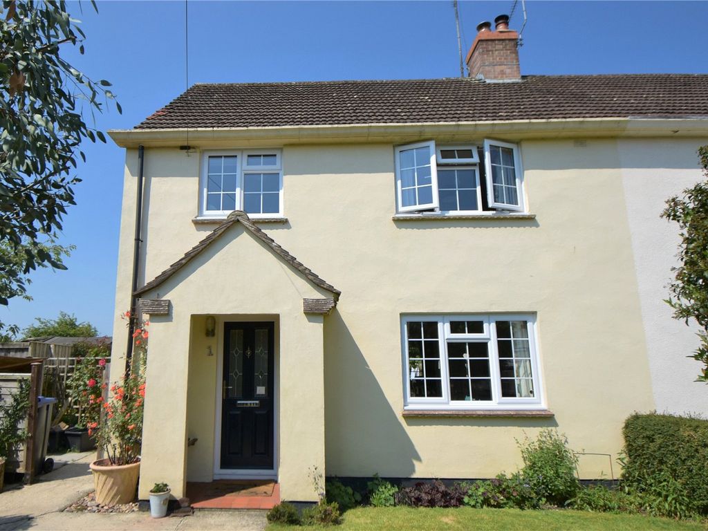 3 bed semi-detached house for sale in Bondfields, Woodborough, Pewsey, Wiltshire SN9, £435,000