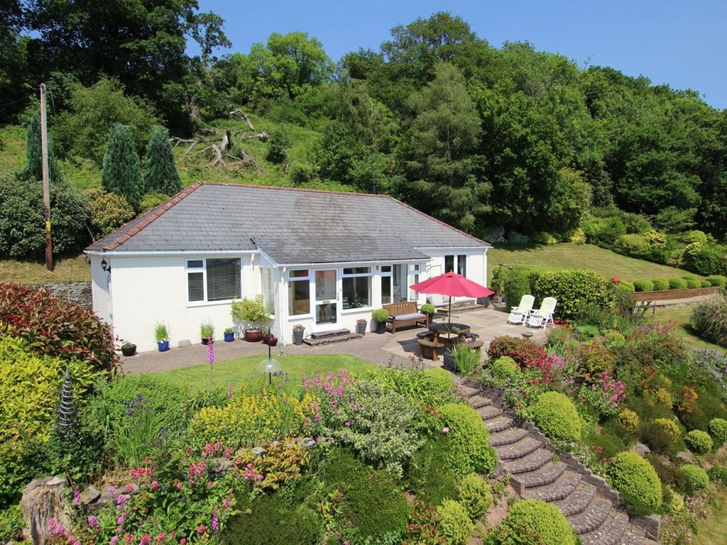 2 bed detached bungalow for sale in Bwlch, Brecon LD3, £495,000