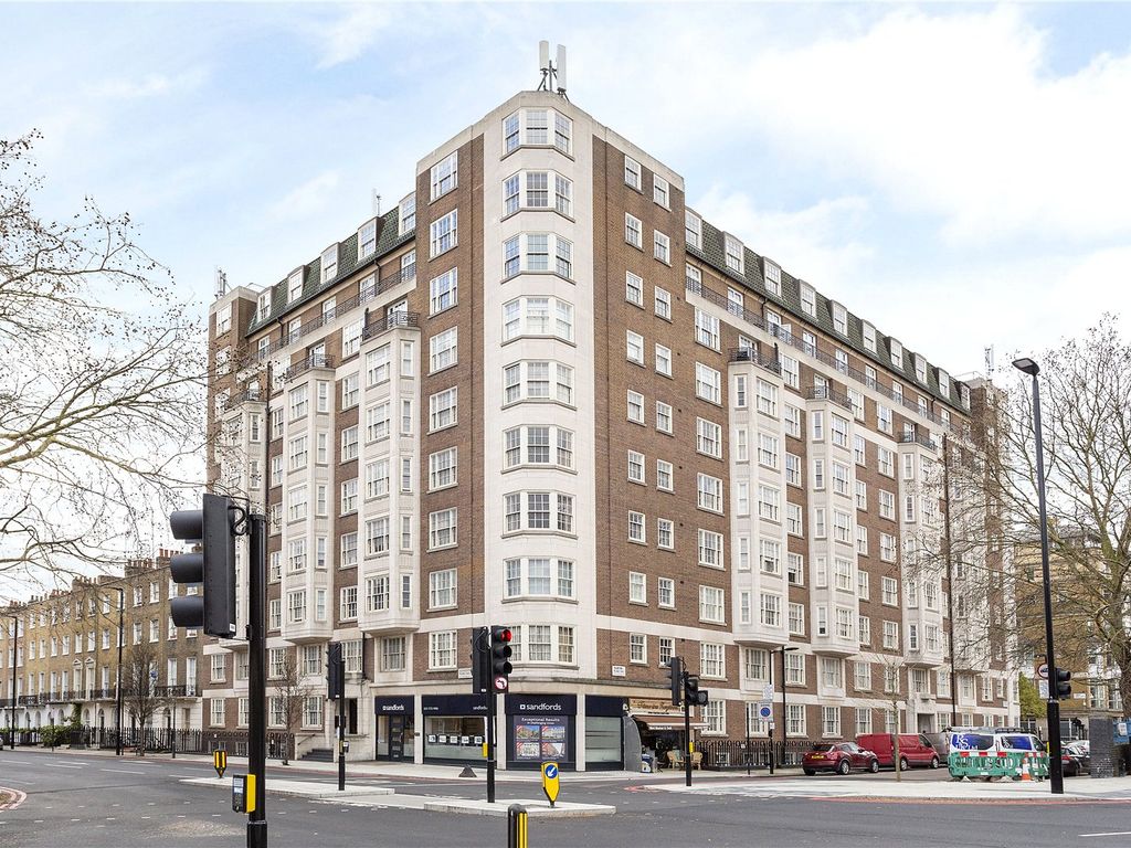 Studio for sale in Ivor Court, Gloucester Place, London NW1, £360,000