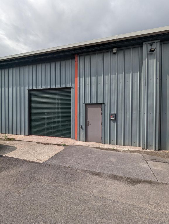 Industrial to let in Alanbrooke Business Park, Thirsk YO7, £8,050 pa