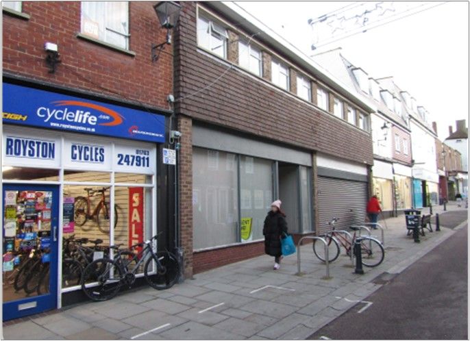 Retail premises to let in High Street, Royston SG8, £30,000 pa