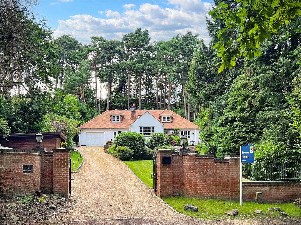 4 bed detached house for sale in Lightwater, Surrey GU18, £1,100,000
