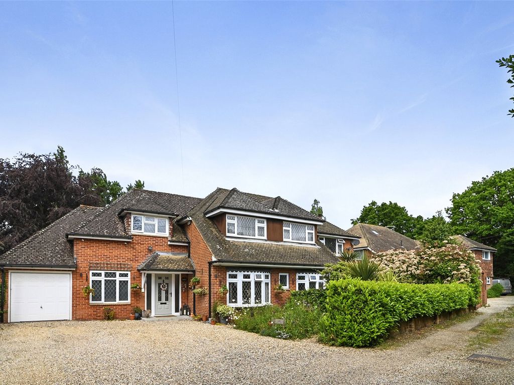 5 bed detached house for sale in Post Office Road, Woodham Mortimer, Maldon, Essex CM9, £1,150,000