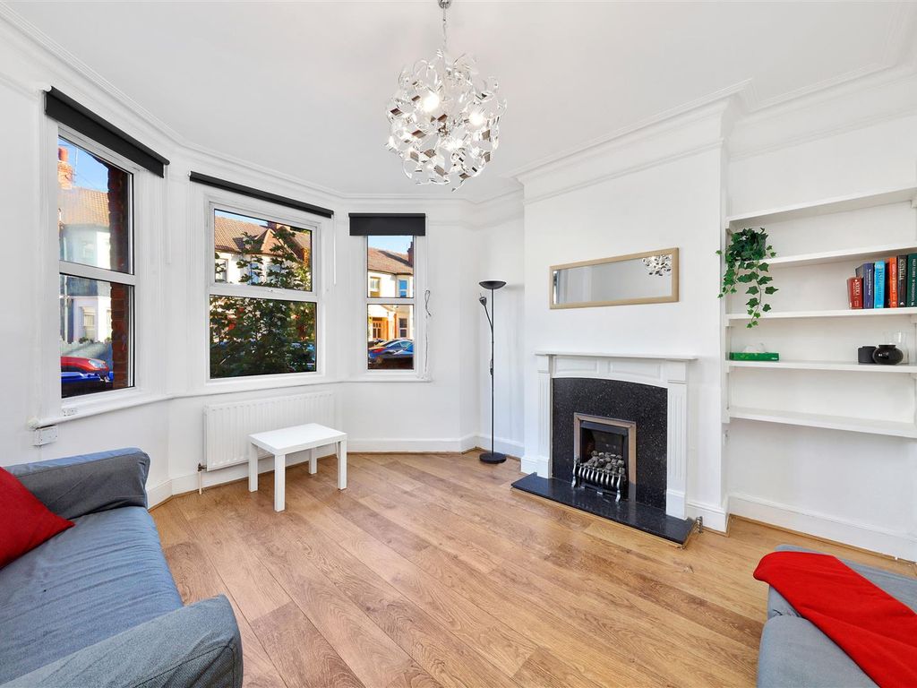 2 bed flat for sale in Ambleside Road, London NW10, £400,000