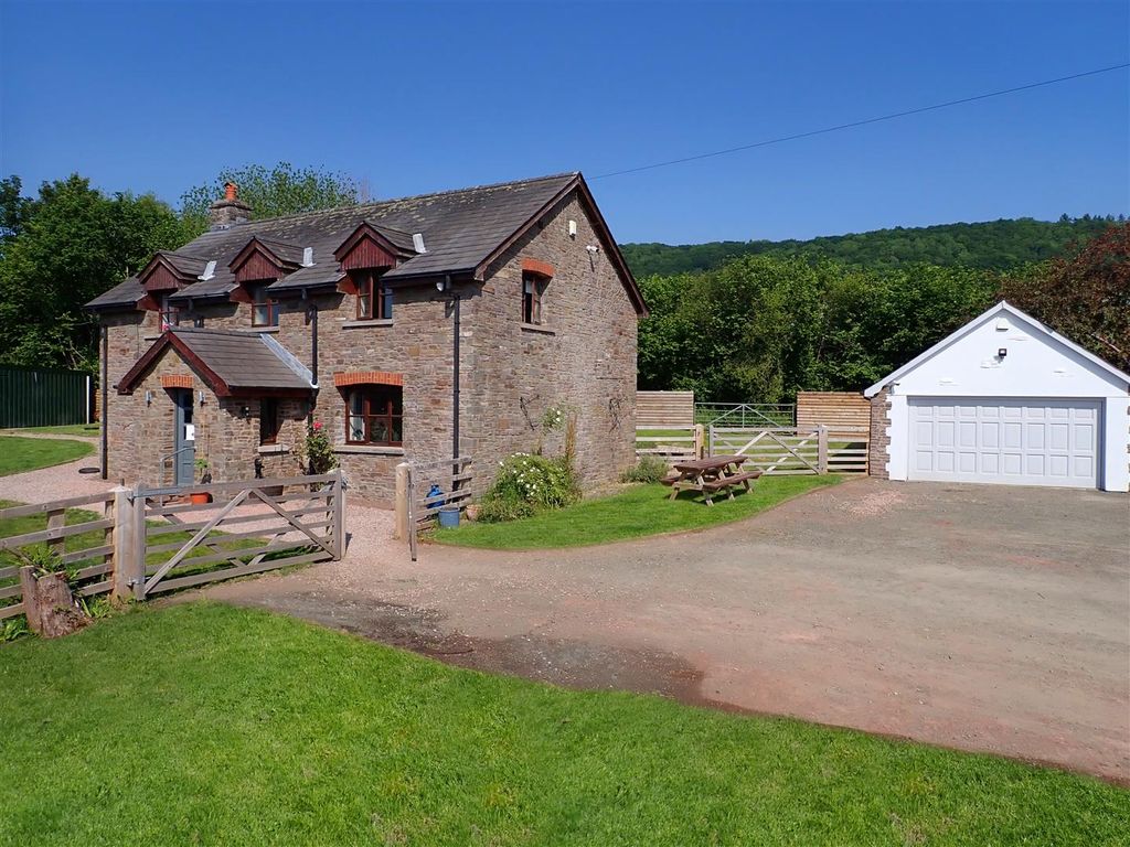 4 bed detached house for sale in Hay Road, Talgarth, Brecon LD3, £595,000