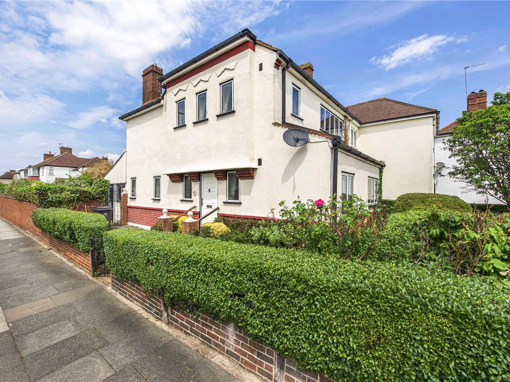3 bed semi-detached house for sale in Amberwood Rise, New Malden KT3, £650,000