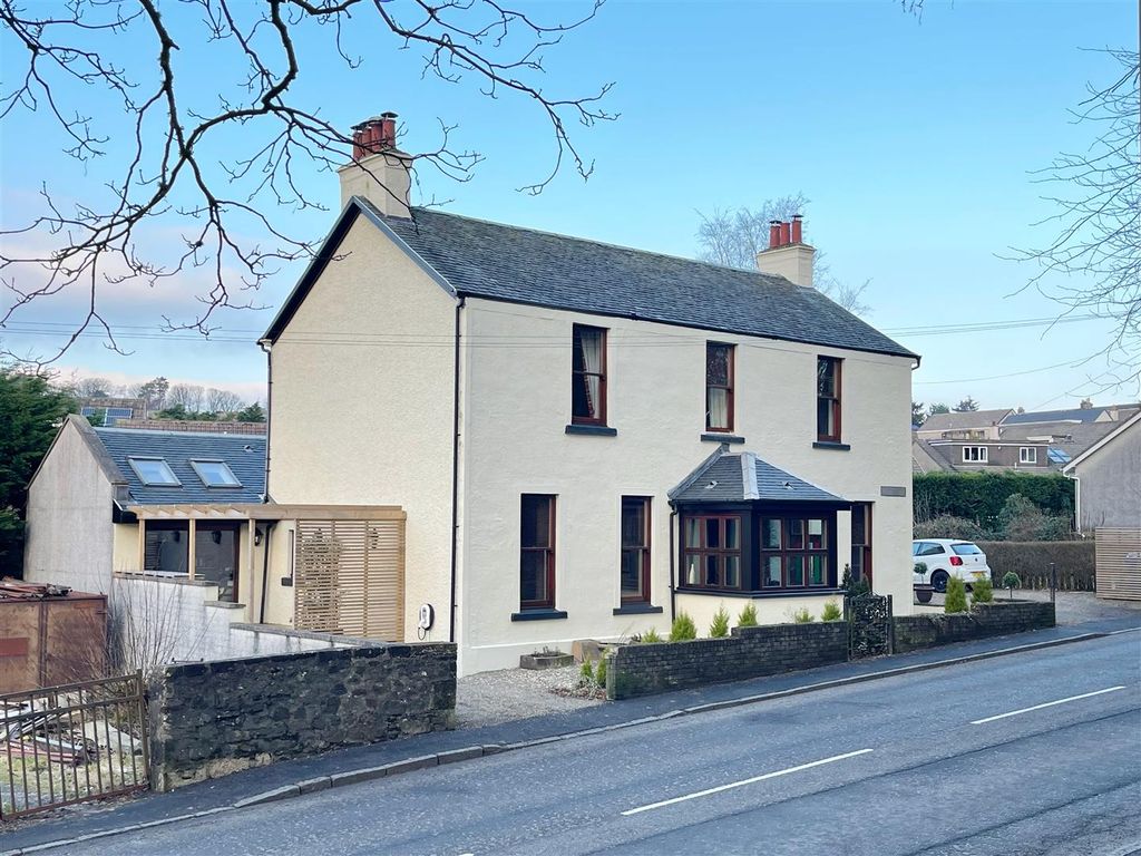 5 bed detached house for sale in Commercial Road, Strathaven ML10, £450,000
