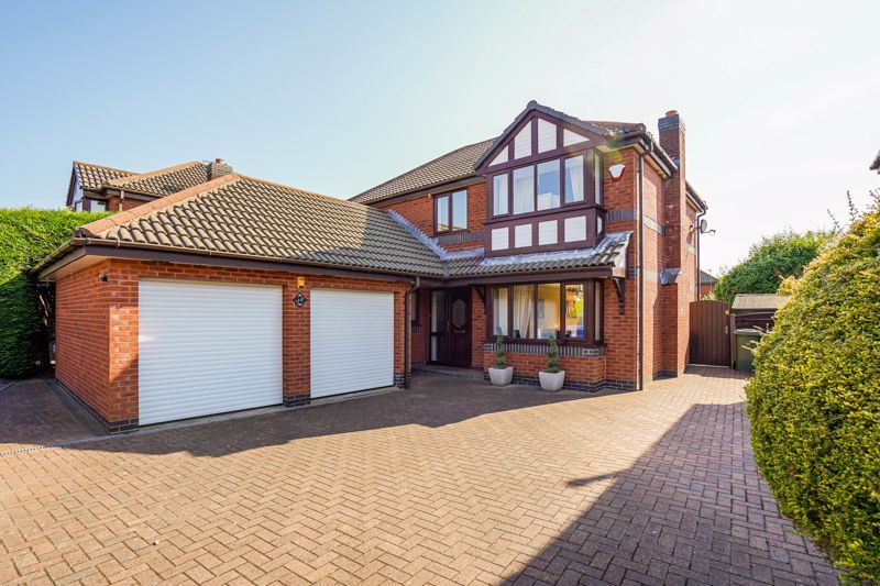 4 bed detached house for sale in 14 Parkstone Close, Bury BL8, £480,000