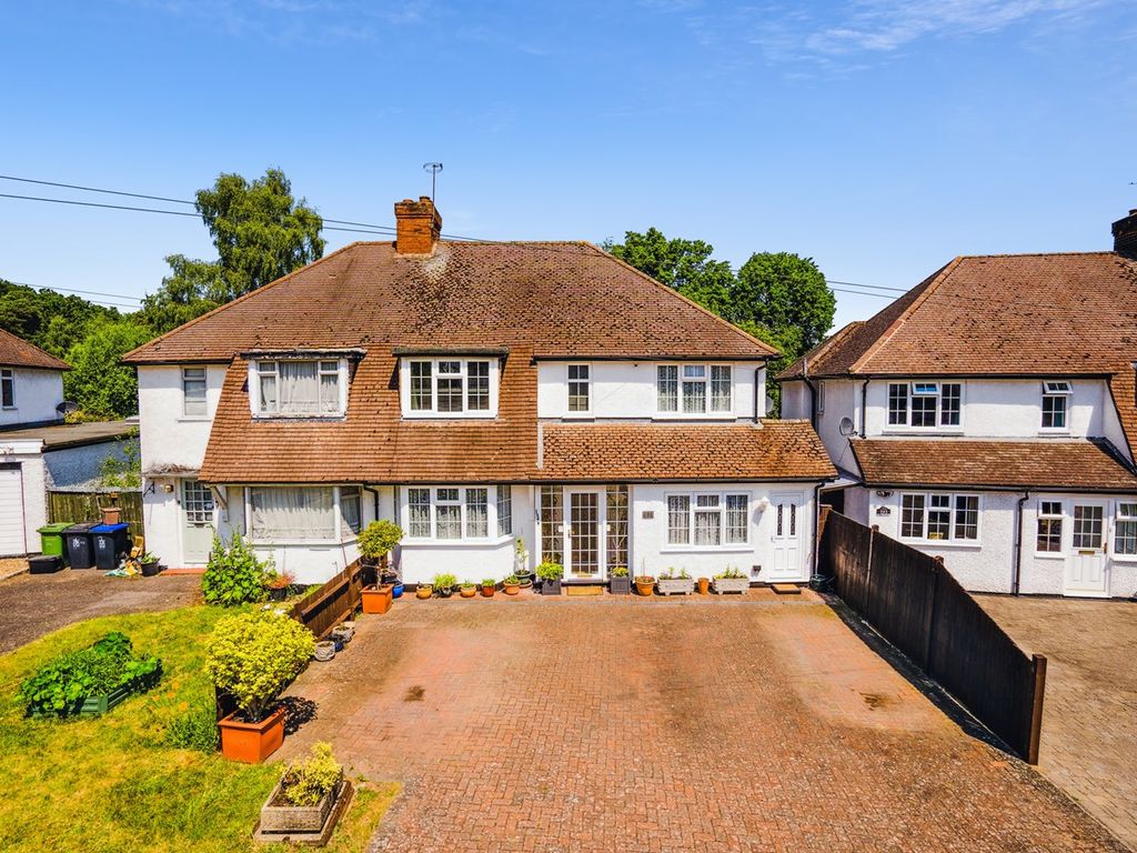 4 bed semi-detached house for sale in The Parkway, Iver Heath SL0, £775,000