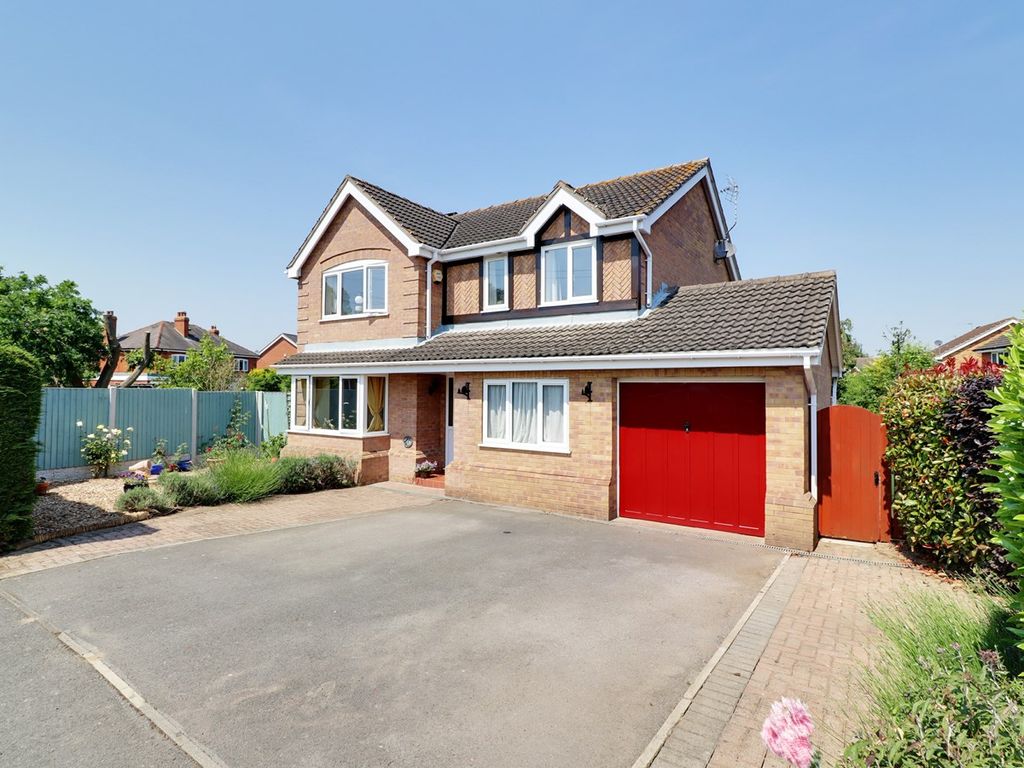 4 bed detached house for sale in Ashfield Court, Crowle, Scunthorpe DN17, £375,000