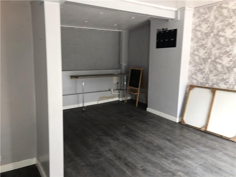 Retail premises to let in 57A High Road, Warmsworth, Doncaster DN4, £9,000 pa