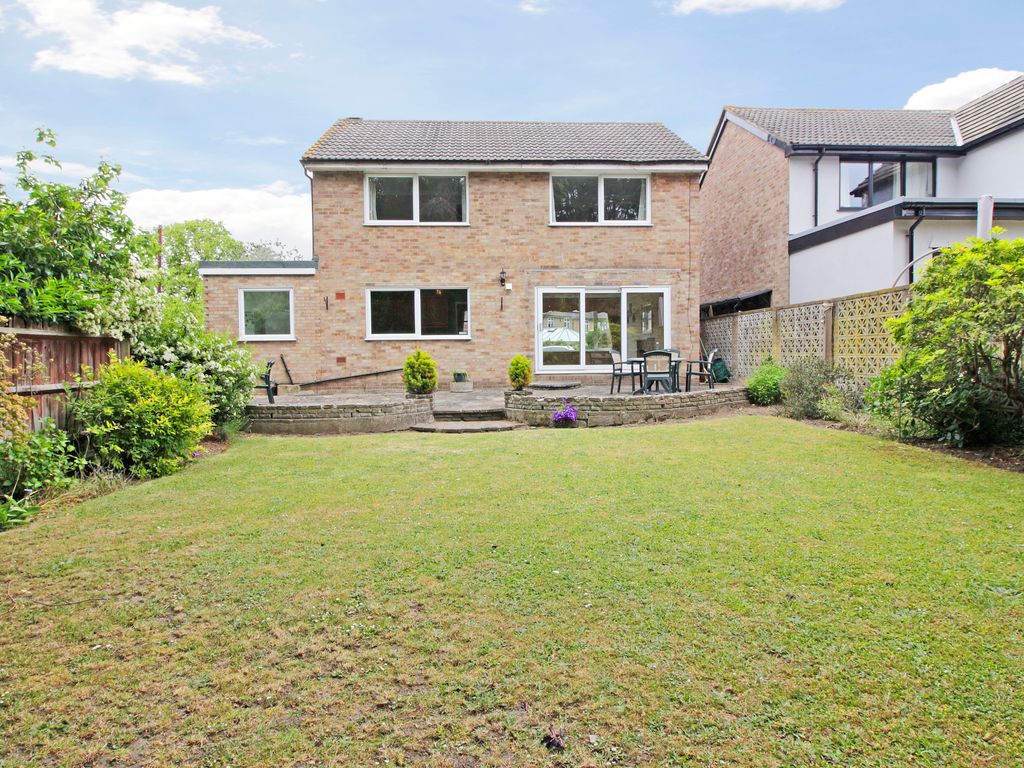 4 bed detached house for sale in Kinnaird Avenue, Bromley BR1, £775,000