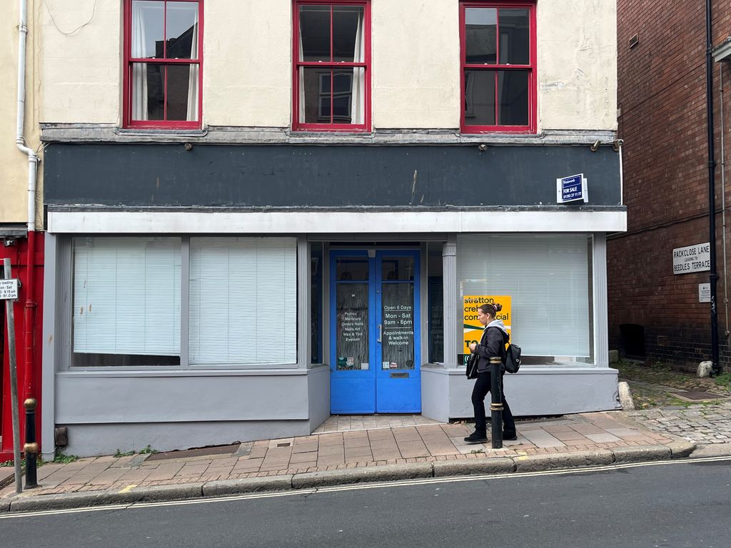 Retail premises to let in New Bridge Street, Exeter EX4, £11,000 pa