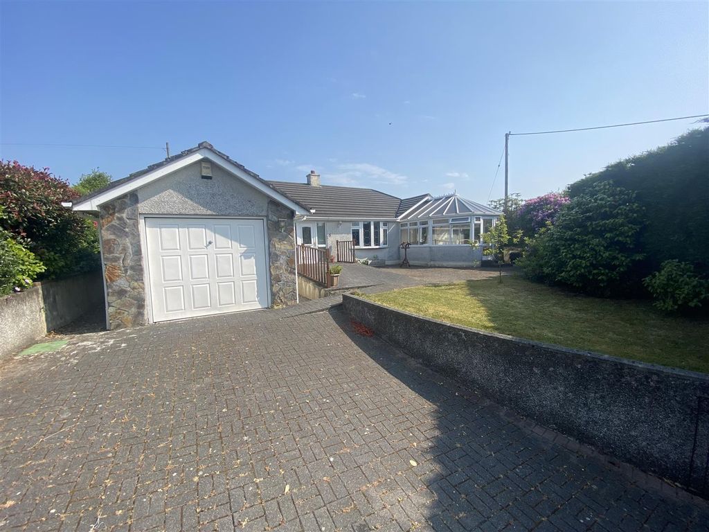 2 bed detached bungalow for sale in Top Hill, Grampound Road, Truro TR2, £300,000