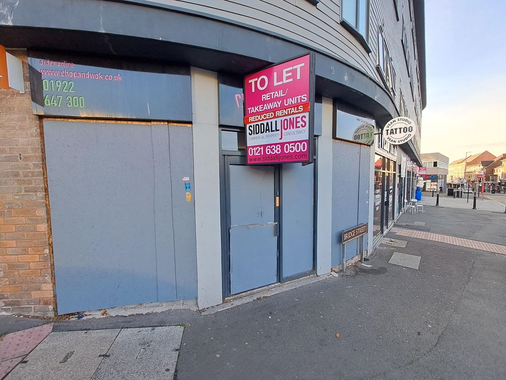 Retail premises to let in Bridge Street, Walsall WS1, £7,500 pa