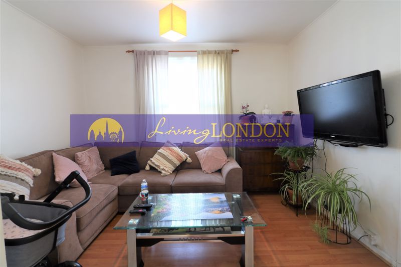 2 bed terraced house for sale in Warkworth Road, London N17, £499,950