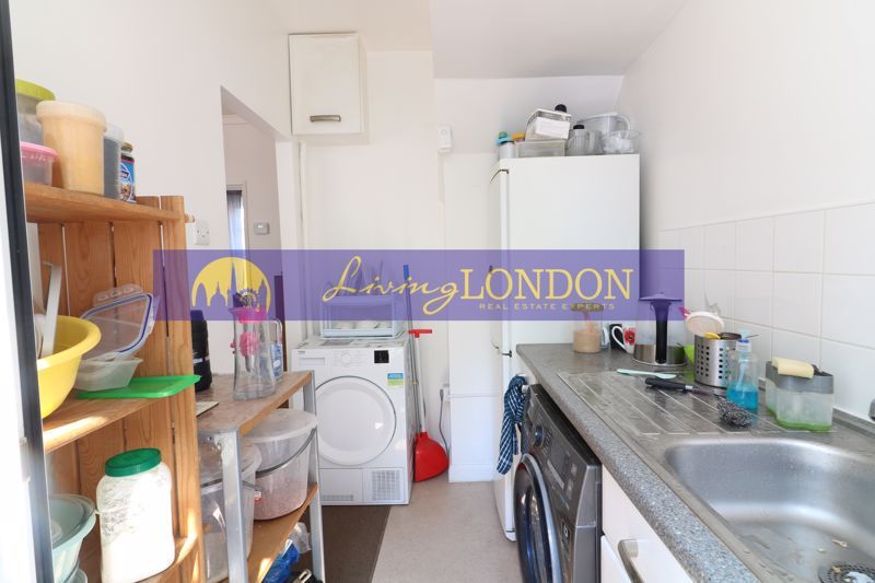 2 bed terraced house for sale in Warkworth Road, London N17, £499,950