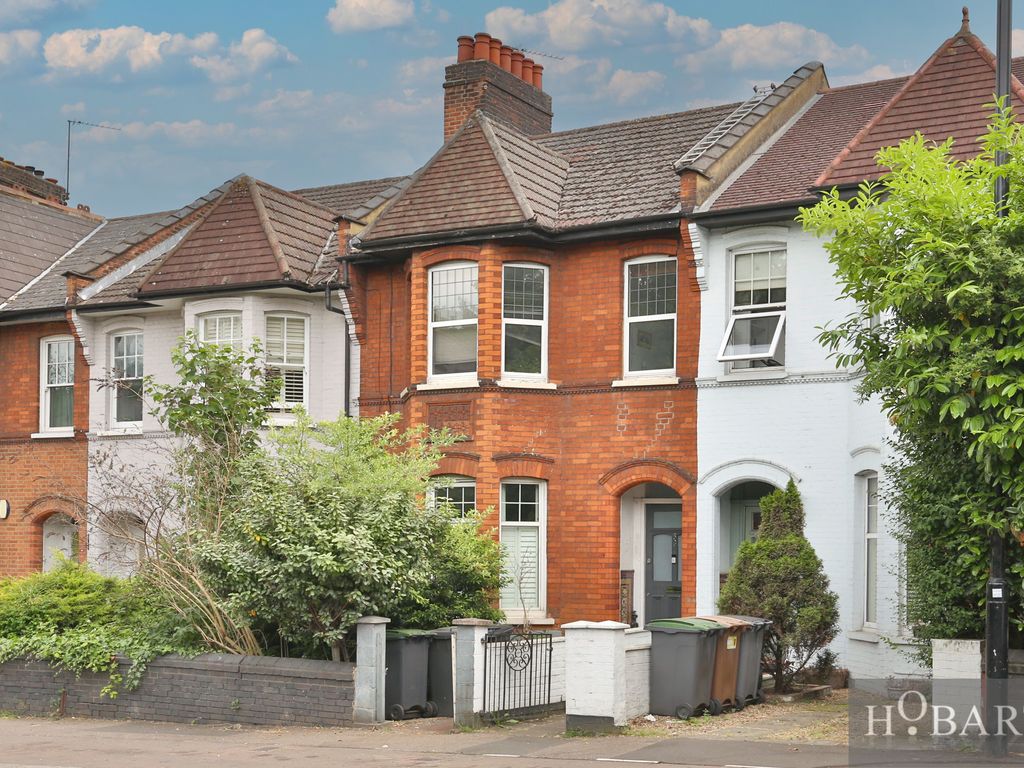 1 bed flat for sale in Park Avenue, Alexandra Park N22, £450,000
