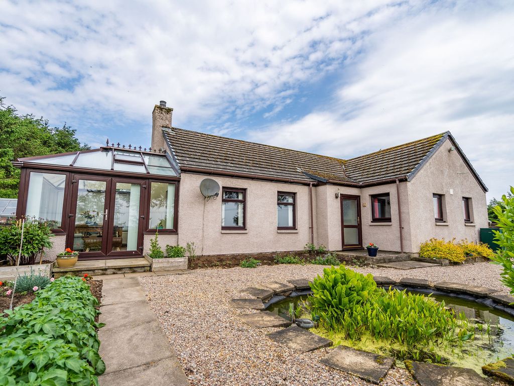 3 bed equestrian property for sale in Bonnykelly, New Pitsligo AB43, £390,000