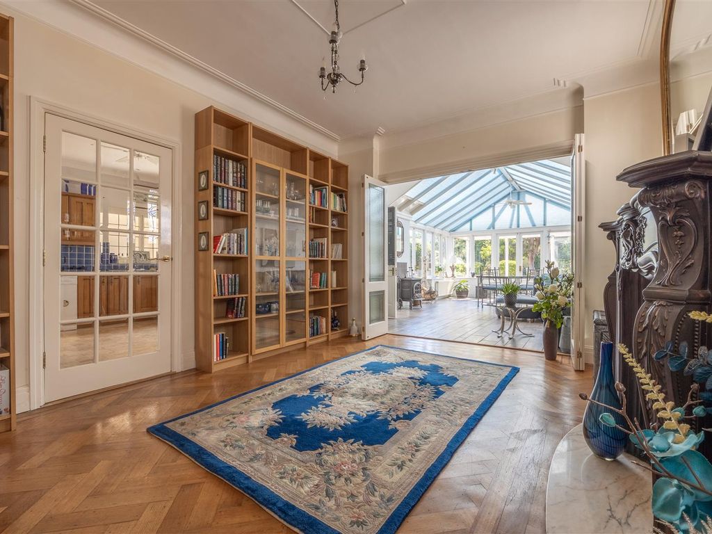 4 bed detached house for sale in Chadwick Road, Westcliff-On-Sea SS0, £1,000,000