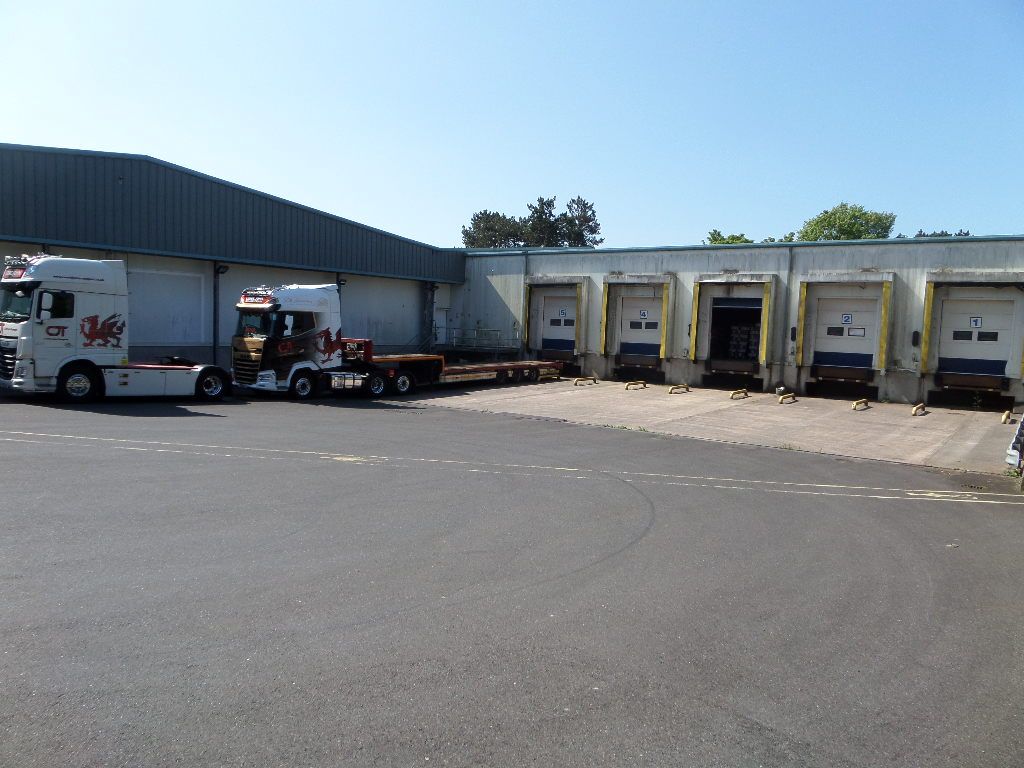 Warehouse to let in Wern Industrial Estate, Newport NP10, £280,000 pa