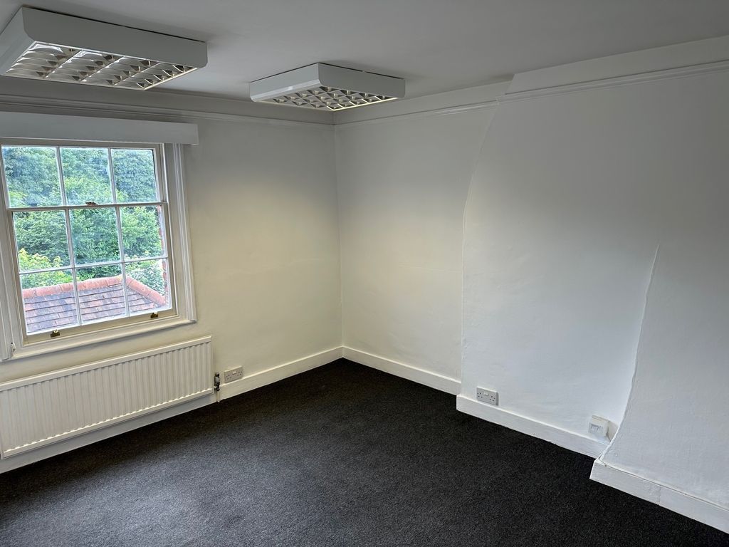 Office to let in Denmark House, 143 High Street, Chalfont St. Peter, Buckinghamshire SL9, £9,500 pa