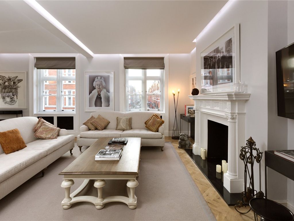 3 bed flat to rent in North Audley Street, Mayfair, London W1K, London,, £45,500 pcm