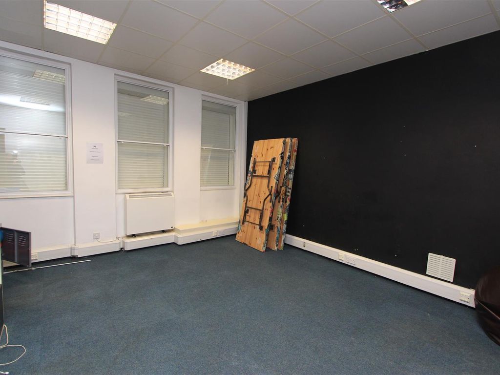 Office to let in Broad Street, Bristol BS1, £8,400 pa