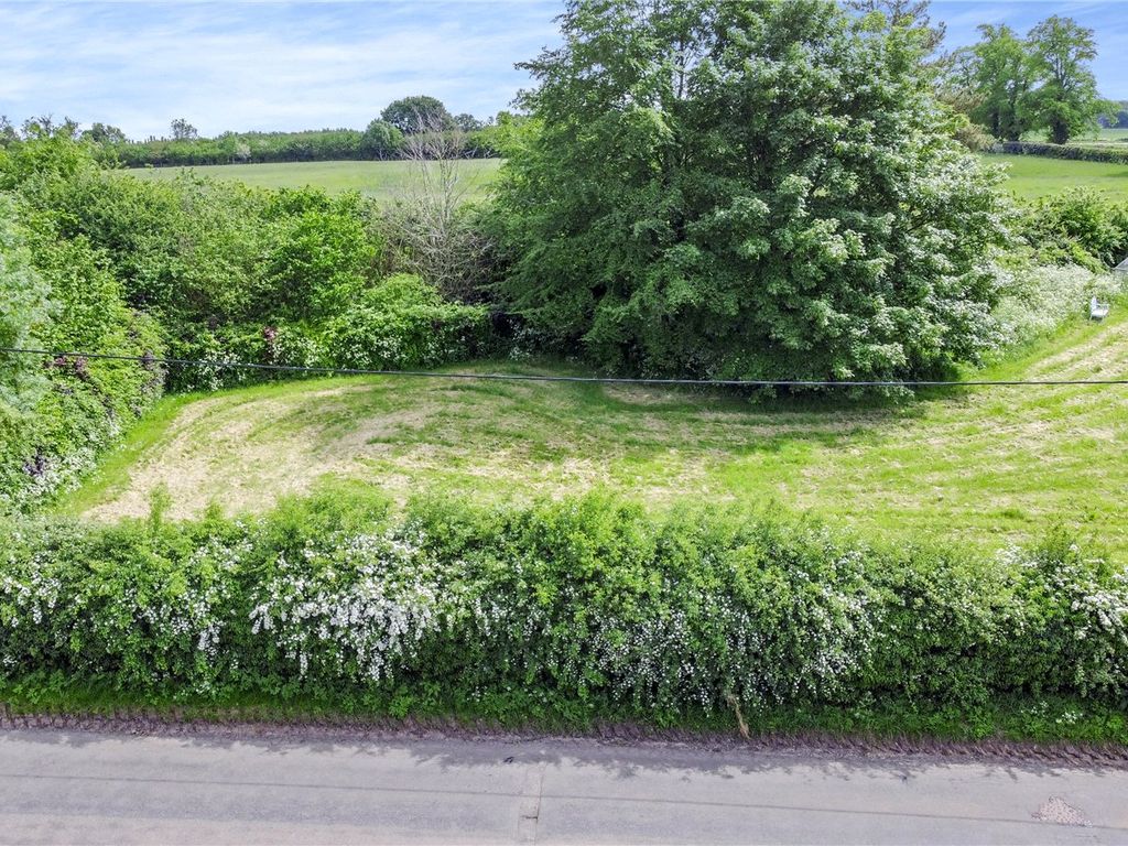 Land for sale in Sulgrave Road, Culworth, Banbury OX17, £400,000