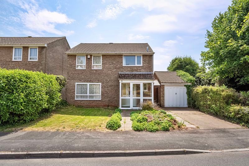 4 bed detached house for sale in Theynes Croft, Long Ashton, Bristol BS41, £550,000