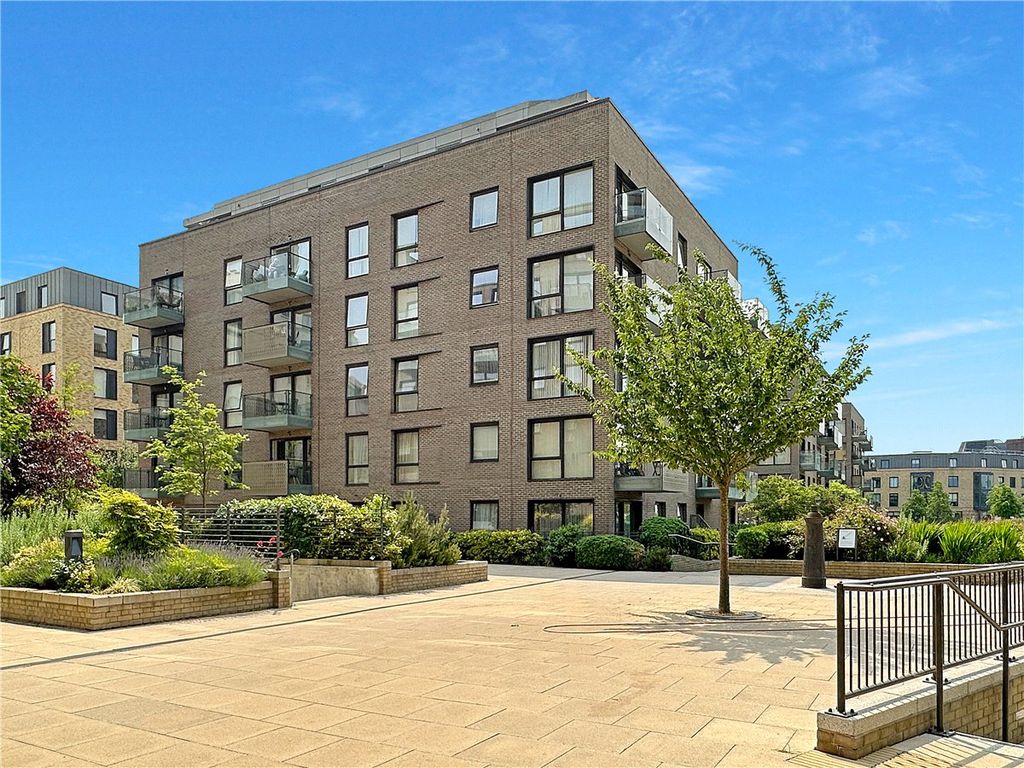 New home, 1 bed flat for sale in Mill Park, Cambridge CB1, £325,000