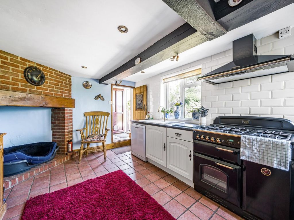 4 bed cottage for sale in Main Road, Belchford, Horncastle LN9, £425,000