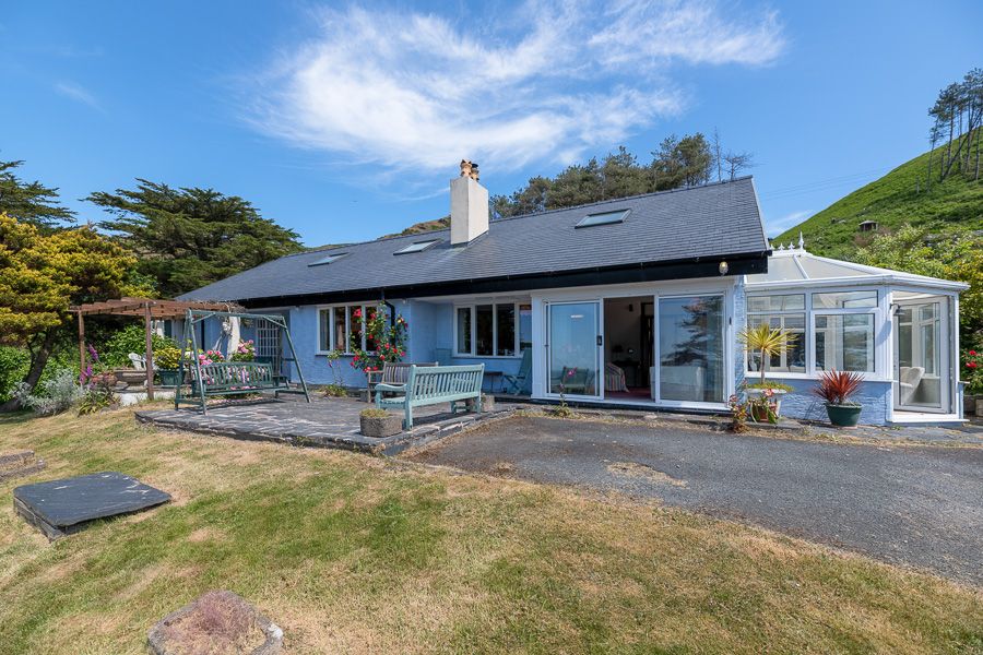5 bed detached house for sale in Aberdovey LL35, £850,000