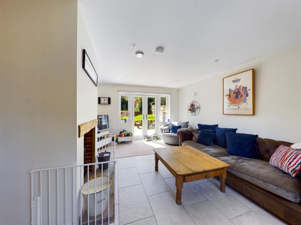 5 bed detached house for sale in Cromer Road, Overstrand, Cromer NR27, £800,000
