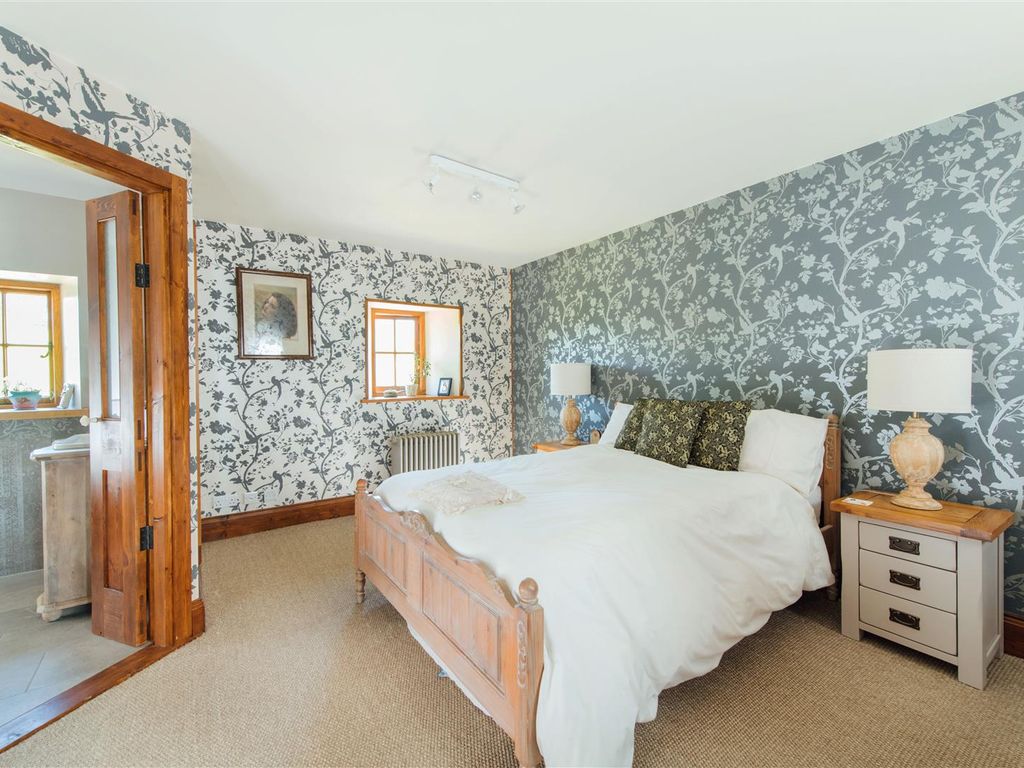 5 bed detached house for sale in Leckhampstead Road, Wicken, Milton Keynes MK19, £2,000,000