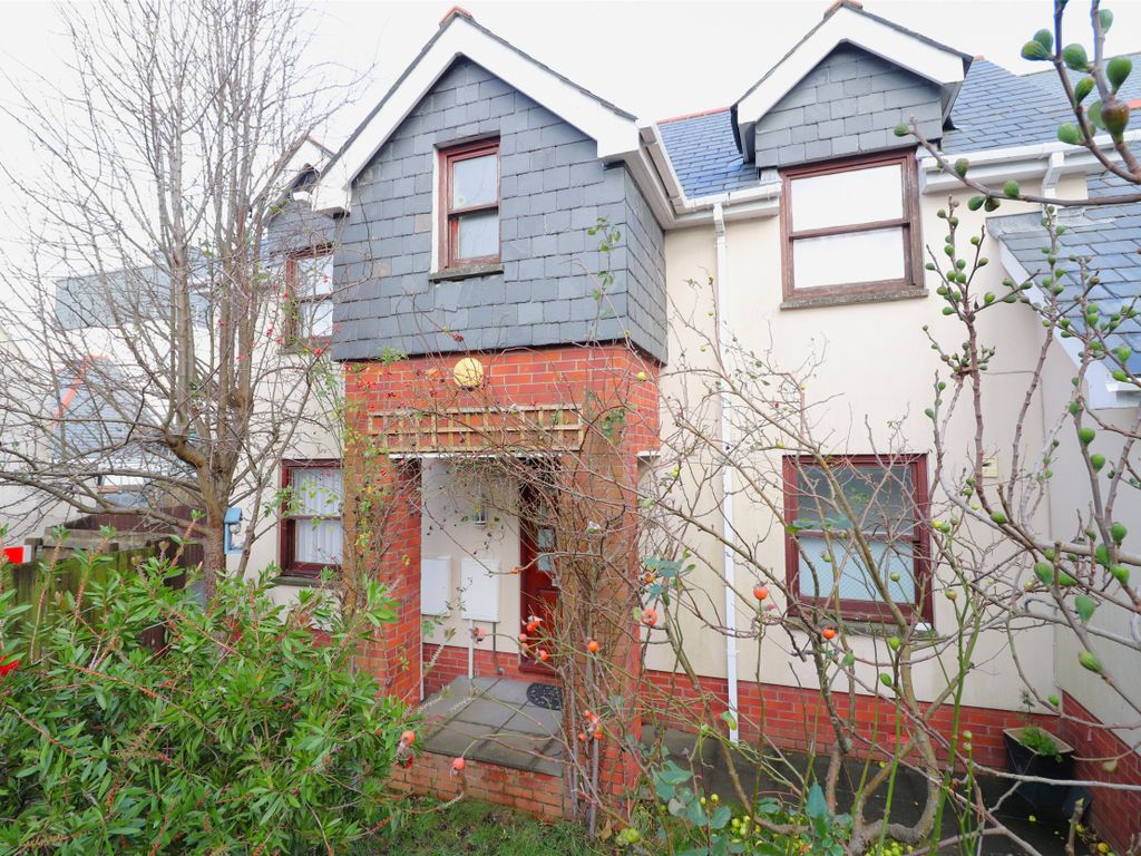3 bed detached house for sale in Cross Park, Ilfracombe, Devon EX34, £234,500