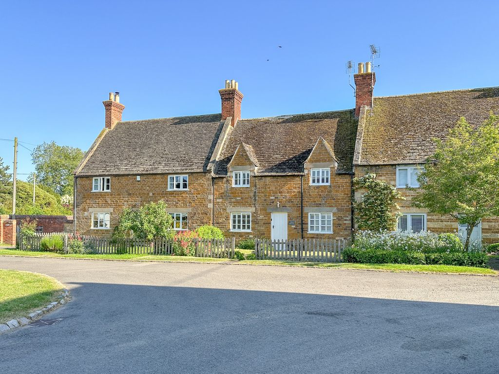 2 bed cottage for sale in Jasmine Cottage, Westhorpe, Ashley LE16, £350,000