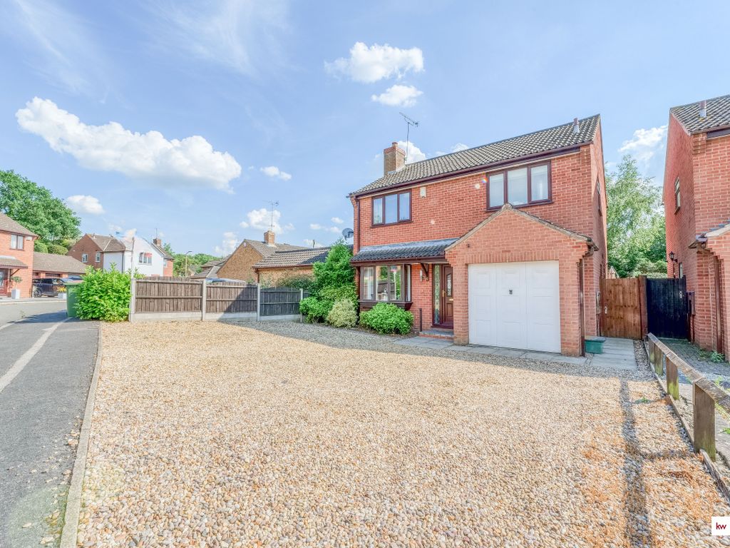 4 bed detached house for sale in Forrester Close, Cosby, Leicester LE9, £350,000
