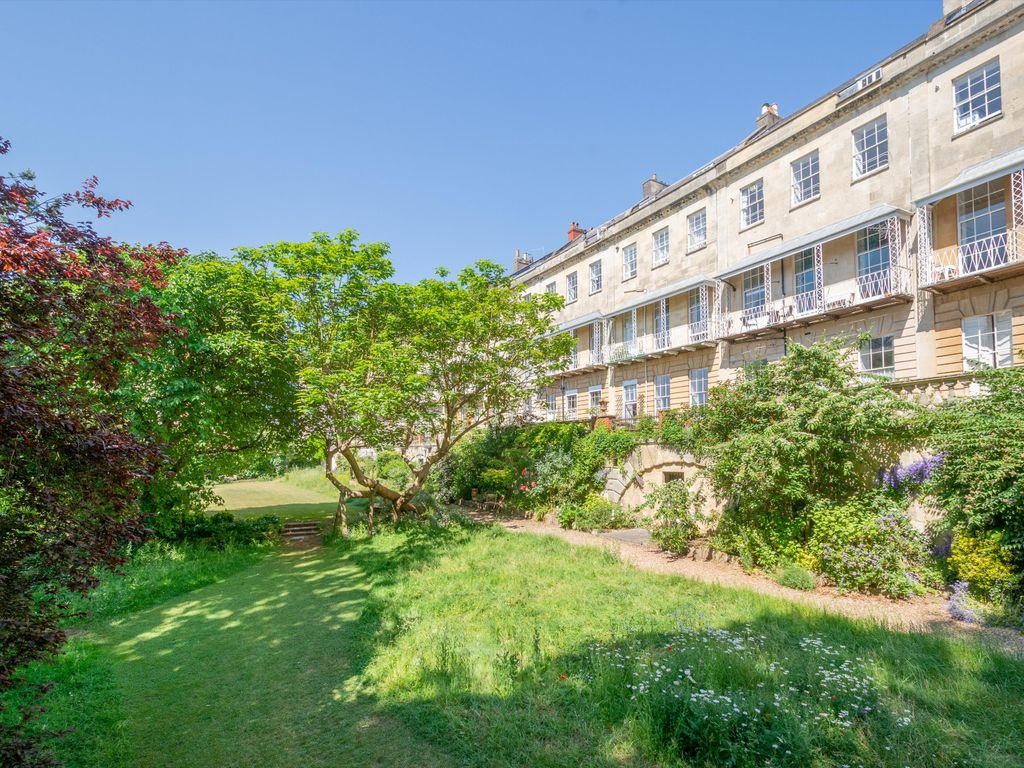 2 bed flat for sale in Clifton, Bristol BS8, £495,000