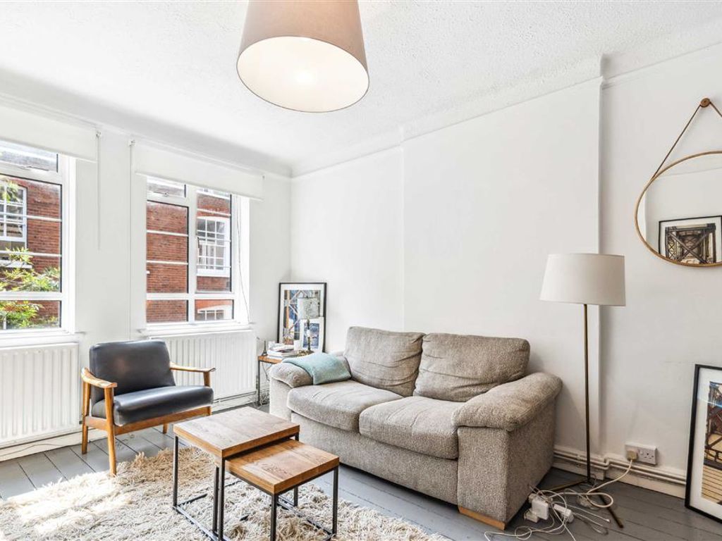 1 bed flat for sale in Neal Street, London WC2H, £649,950