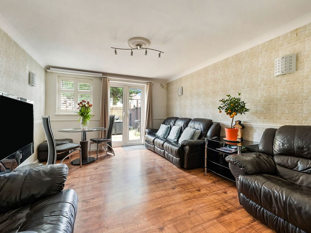 3 bed terraced house for sale in Swains Road, London SW17, £450,000