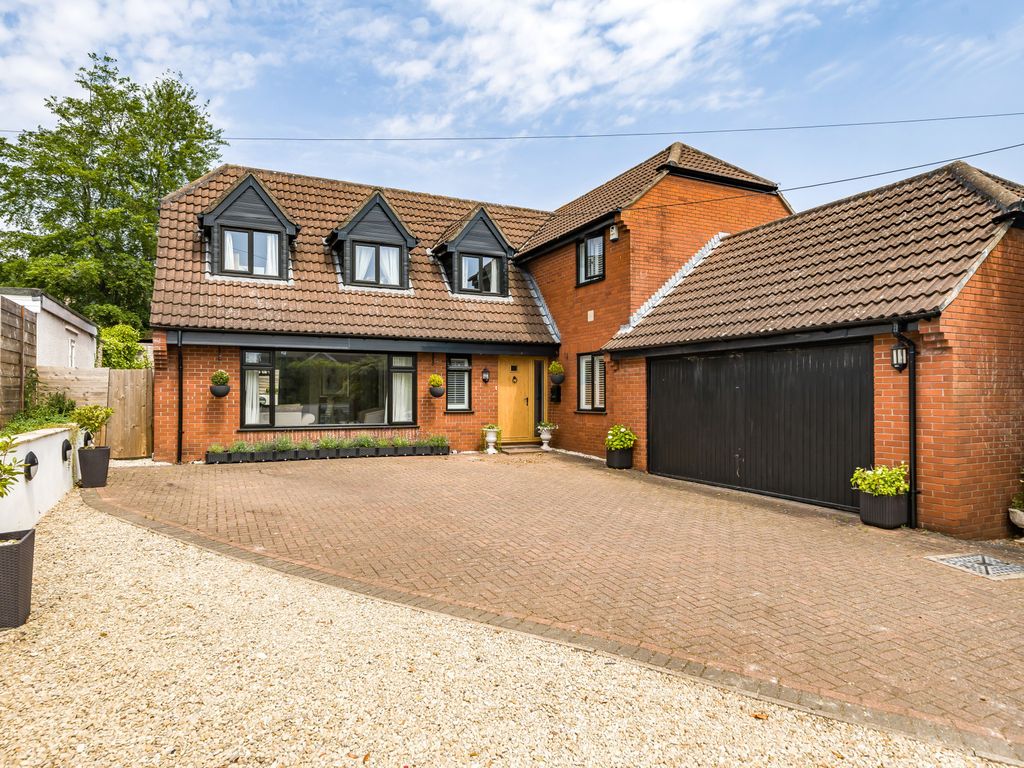 4 bed detached house for sale in Clevedon Road, Tickenham, Clevedon, Somerset BS21, £735,000