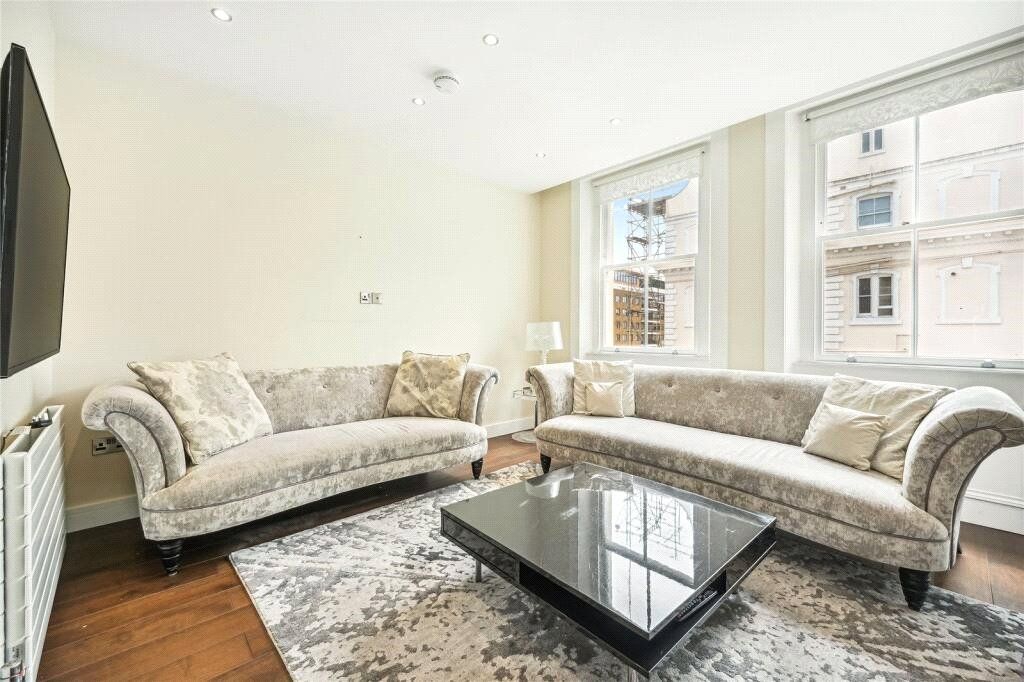 2 bed flat for sale in Cornwall Gardens, London SW7, £1,100,000